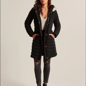 Abercrombie & Fitch Long Slim Stretch Puffer
